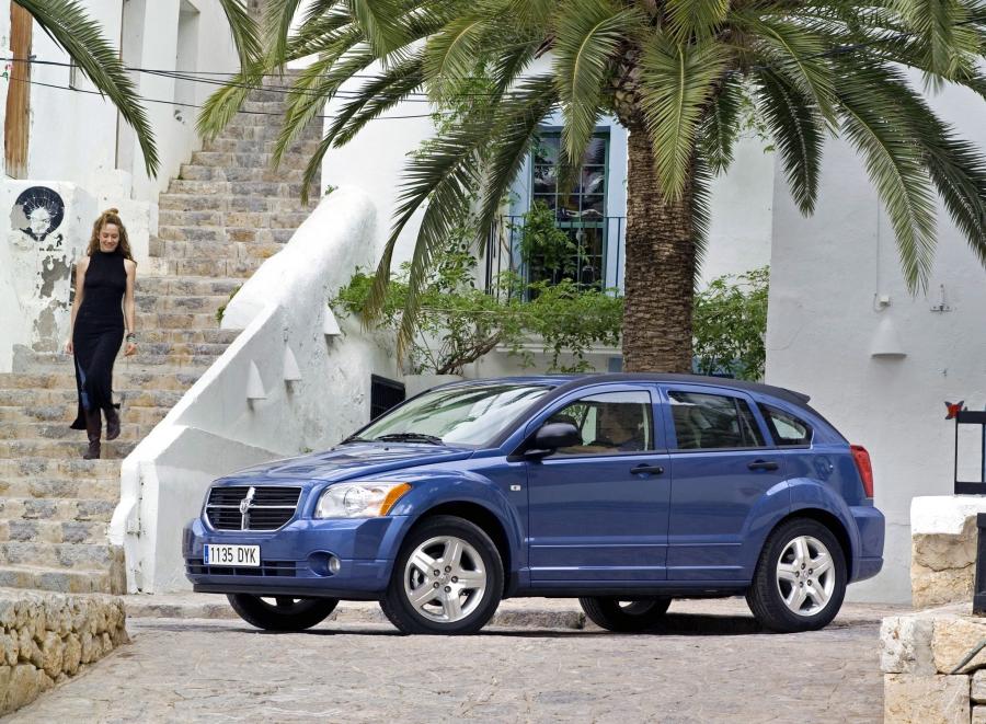  Dodge Caliber 2006 года  (фото 13 из 30)